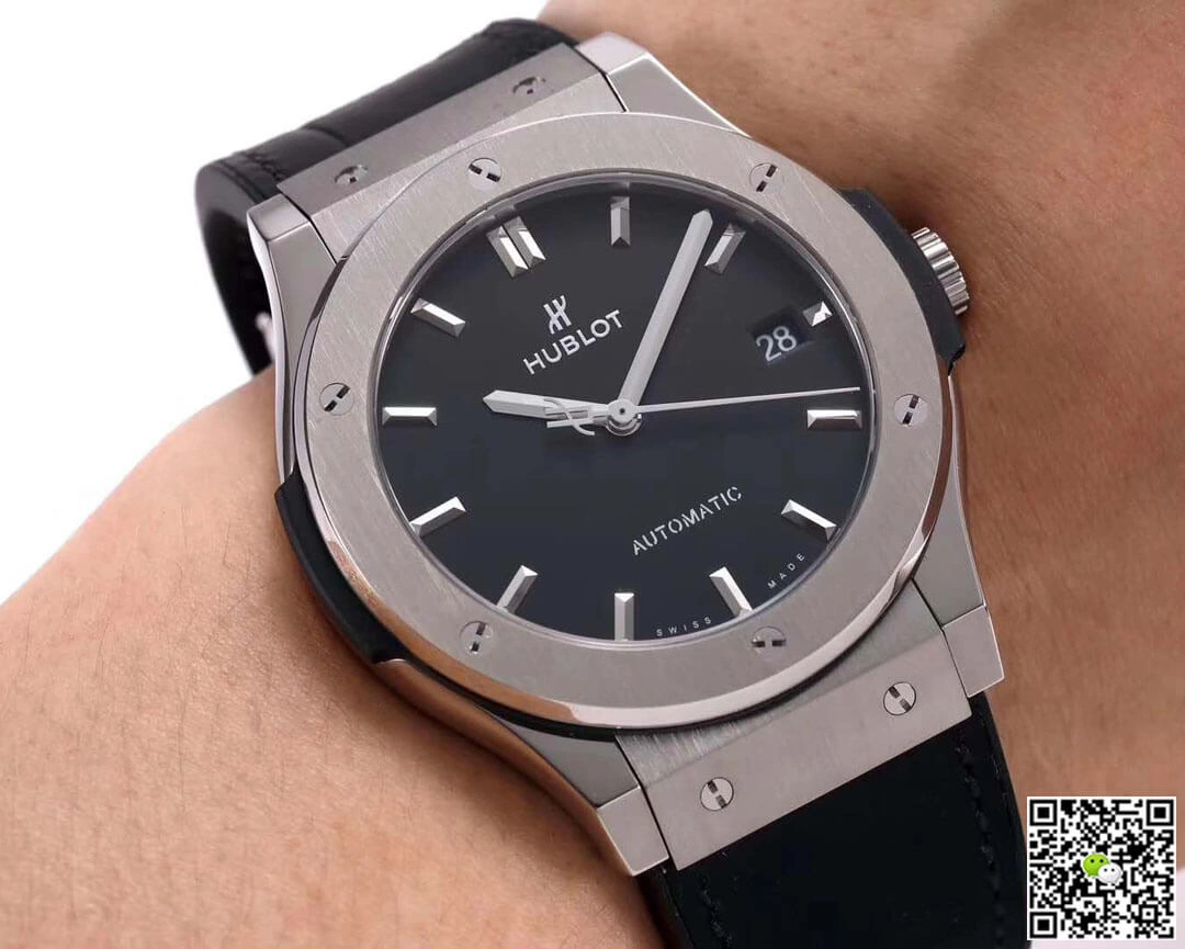 Hublot Classic Fusion 511.NX.1171.LR WWF Factory 1:1 Best Edition Replica Watch Black Strap